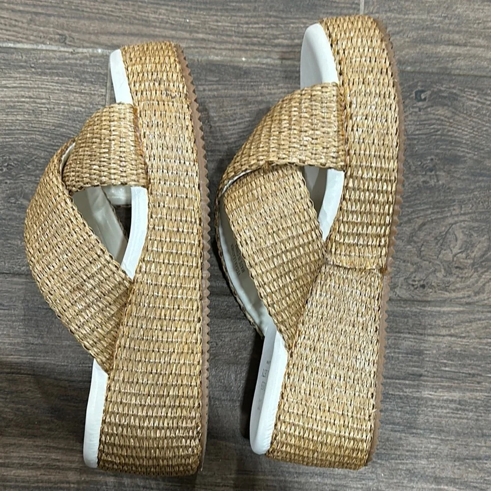 Oasis society, Tan and White Wedge Shoes with Criss-Cross Straps